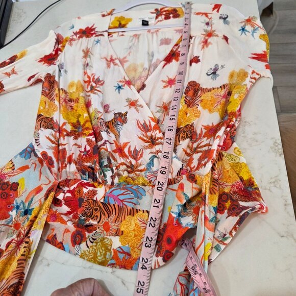 Michelle Morin For Anthropologie Blouse Sz M Floral Tiger Print Wrap Tie Waist - Picture 10 of 14